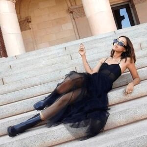 Fame and Partners Corset Tiered Gown in Black Sz 4